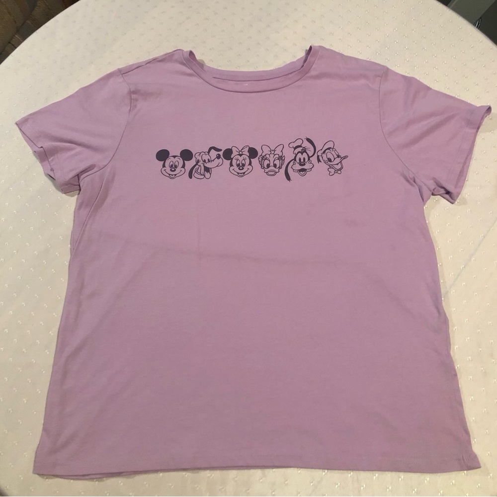 Disney character t-shirt. Size XL